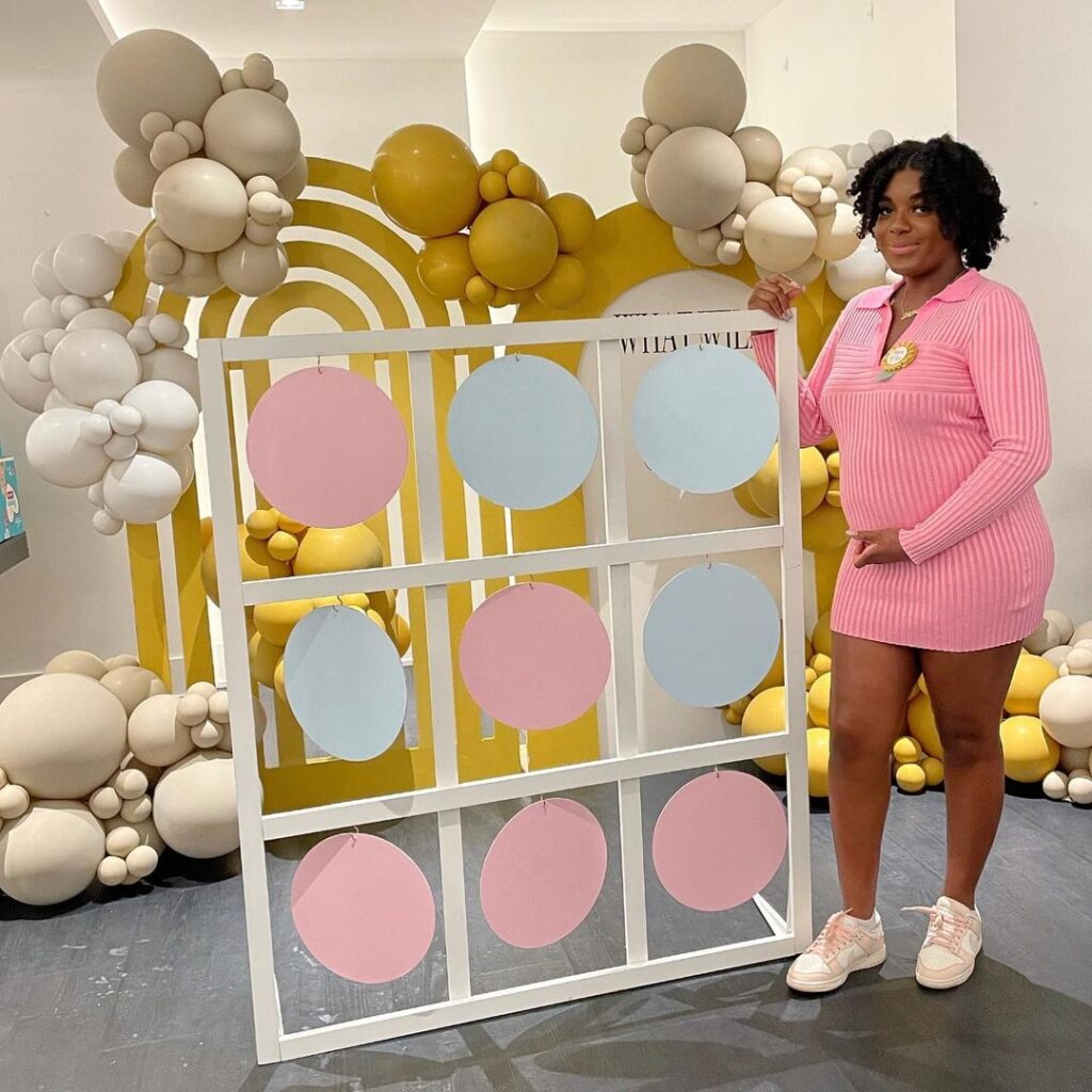 Tic tac toe gender reveal game