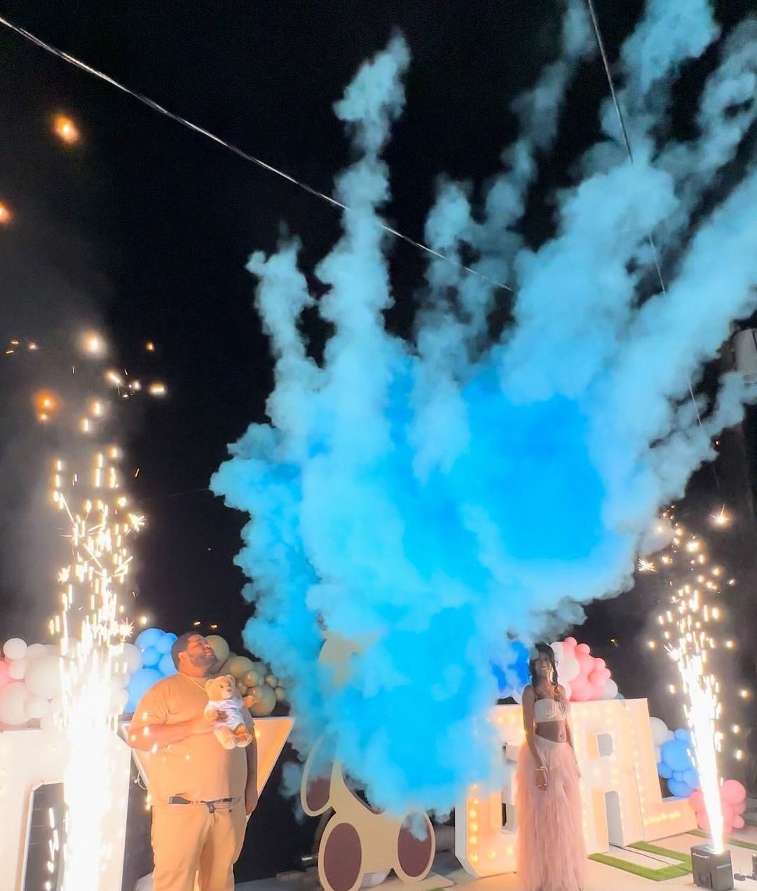 gender reveal Jamaica powder blast